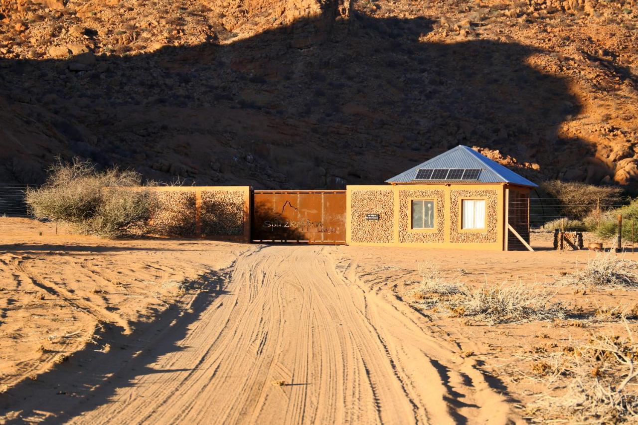 Spitzkoppen Lodge Usakos ภายนอก รูปภาพ
