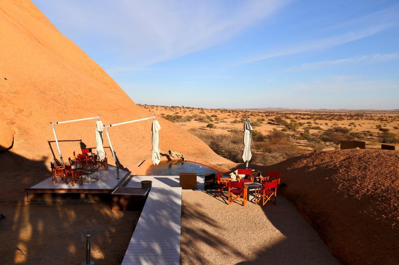 Spitzkoppen Lodge Usakos ภายนอก รูปภาพ